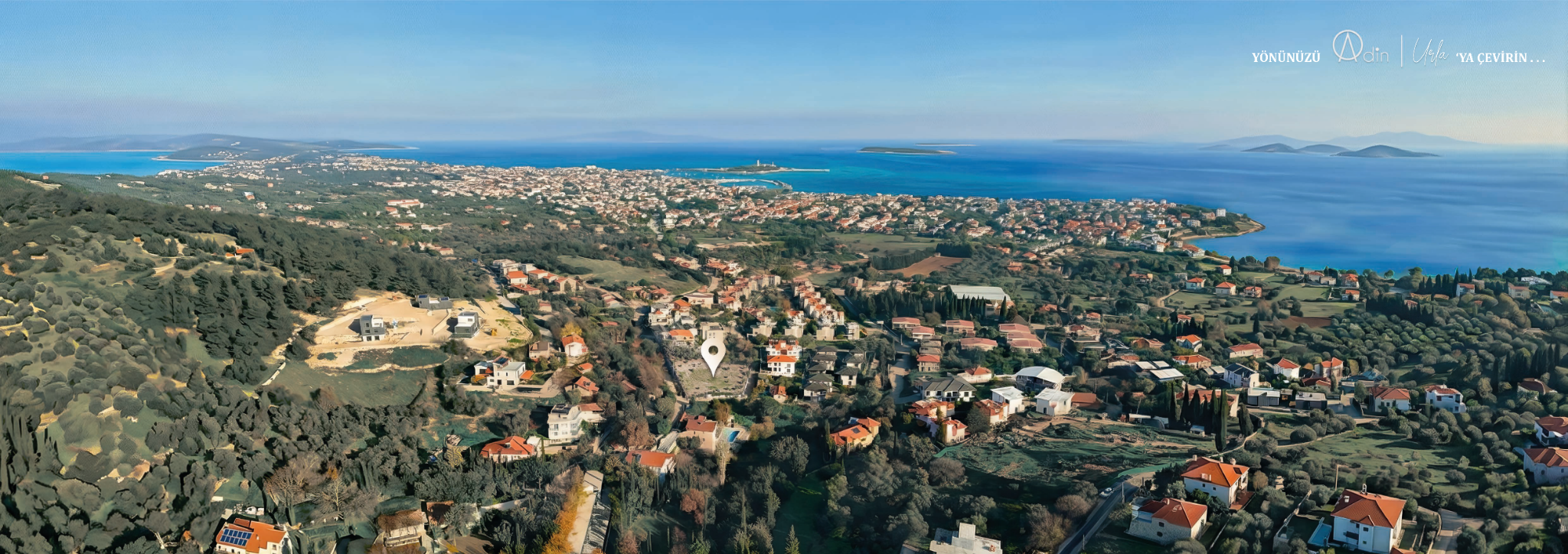 Adin Urla proje alanının deniz ve Urla manzarasıyla birlikte havadan görünümü